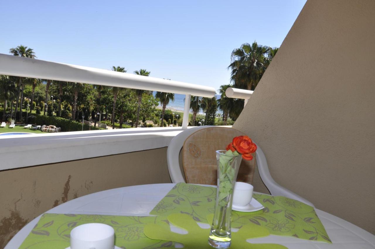 APCOSTAS Marina D'or 1era línea - vista lateral mar Oropesa del Mar Exterior foto